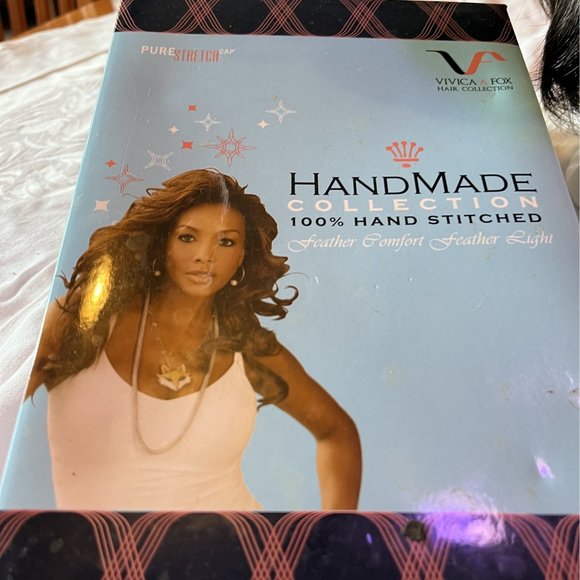 Vivica A. Fox HandMade Hair Collections Morena -V -NWT NIB - Picture 1 of 7